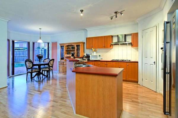 Absolutely Fabulous Picture 2