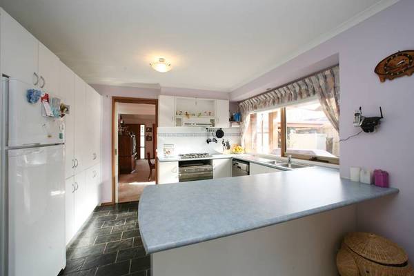 Right Here Waiting For You! Picture 2