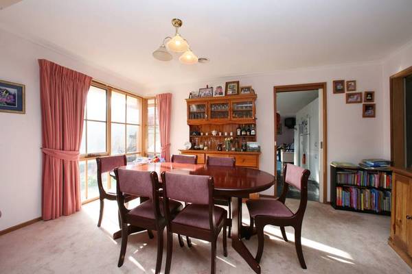 Right Here Waiting For You! Picture 3