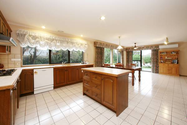 Tucked Away Picture 2