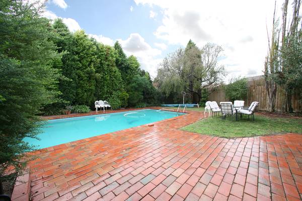 Tucked Away Picture 3