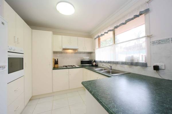 Light Filled and Lovely Picture 3