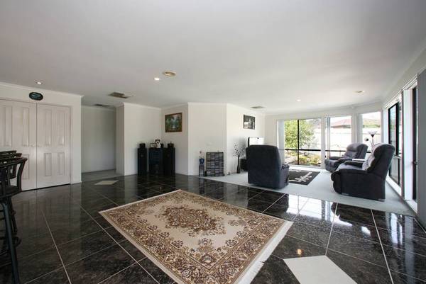 Simply Won't Last Picture 3