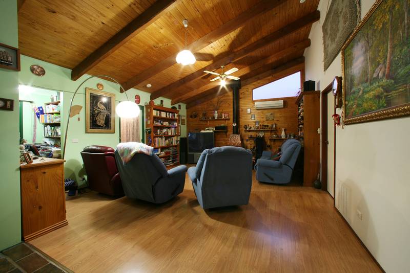 1500 m2 in 'Churchill Park' Precinct Picture 3