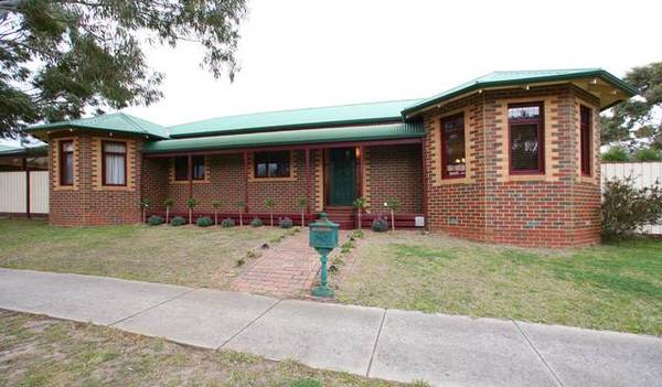 Sweet & Charming Picture 1