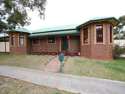 Sweet & Charming Picture