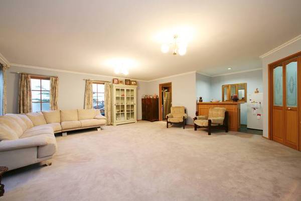 Changing of the Guard Picture 3