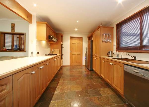 Changing of the Guard Picture 2