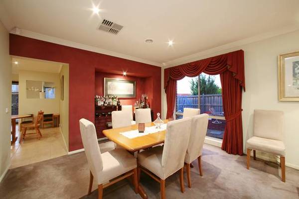 Sovereign Crest Splendor Picture 3