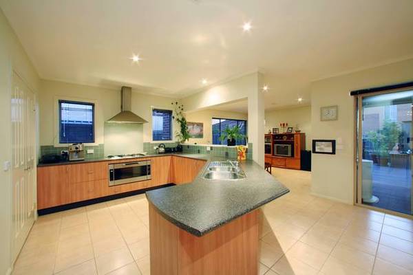 Sovereign Crest Splendor Picture 2