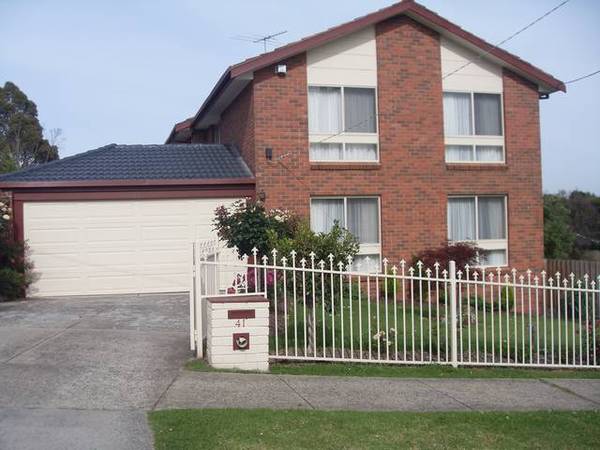 Big Home, Big Block, Big Value!!! Picture 1
