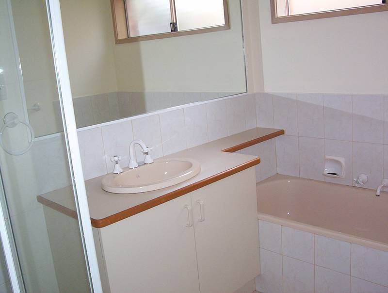 GREAT PRESENTATION INSIDE & OUT! Picture