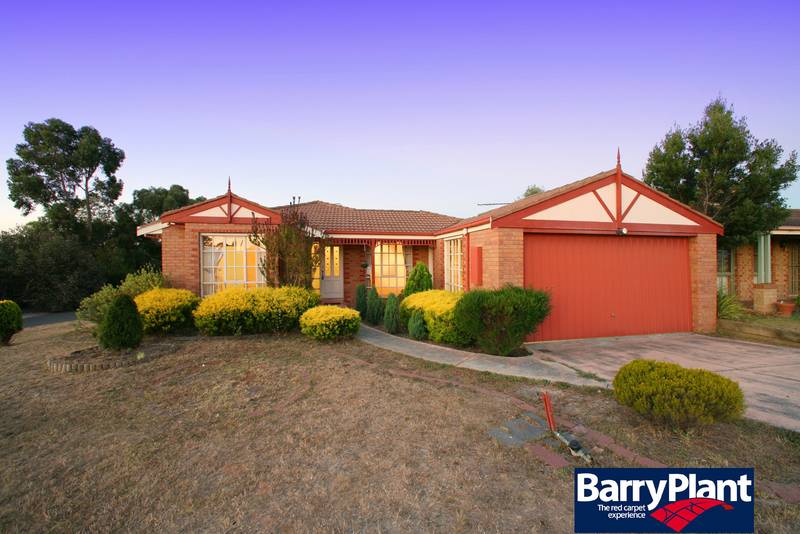 Mortgagee Auction - Lakewood Estate Living Picture 1