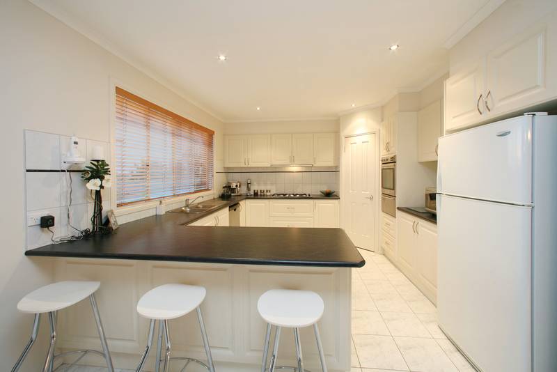 Lysterfield's Premier Address Picture 3