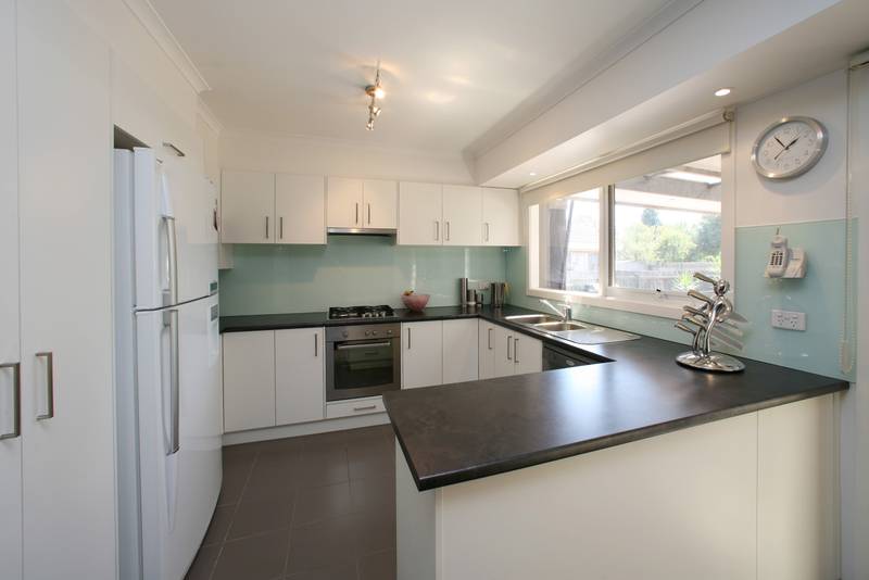 One Word: Spectacular Picture 2