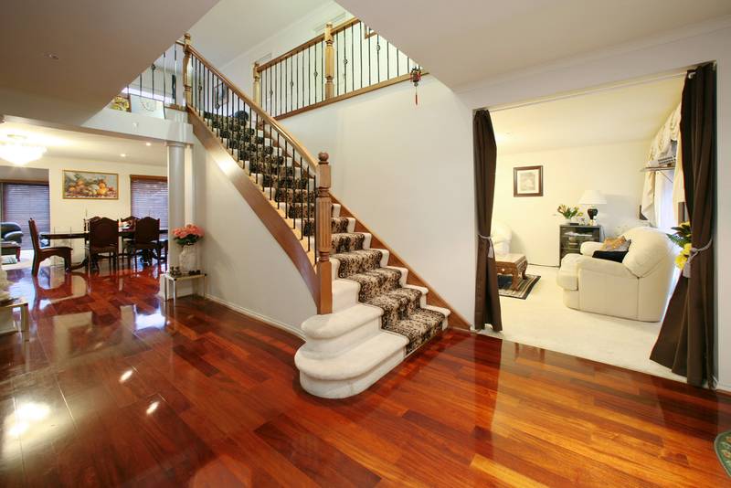 Living on a Grand Scale Picture 3