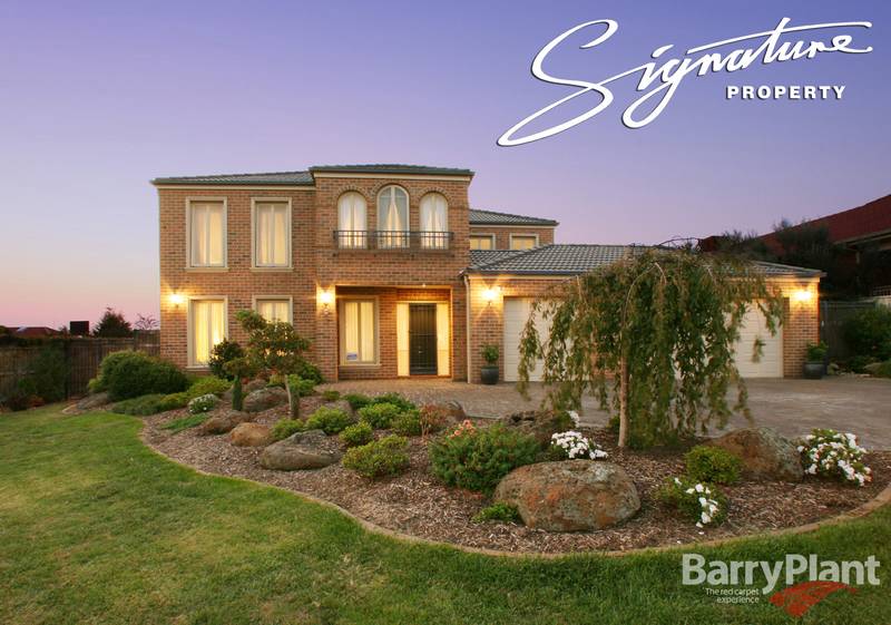 Dual Accommodation On Near ½ Acre in Carrington Picture 1