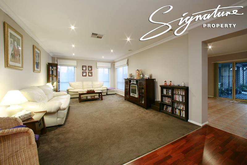 Dual Accommodation On Near ½ Acre in Carrington Picture 3