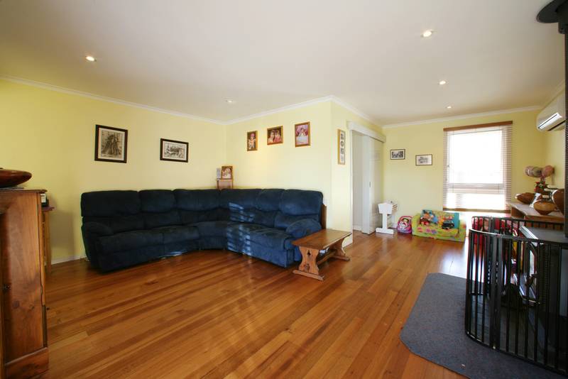 Take a Look at This Picture 3