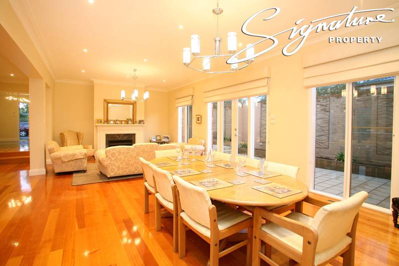 Modern Elegance on Over 1/3 Acre Picture 3