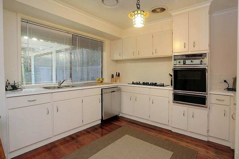 A Bright Future Picture 2