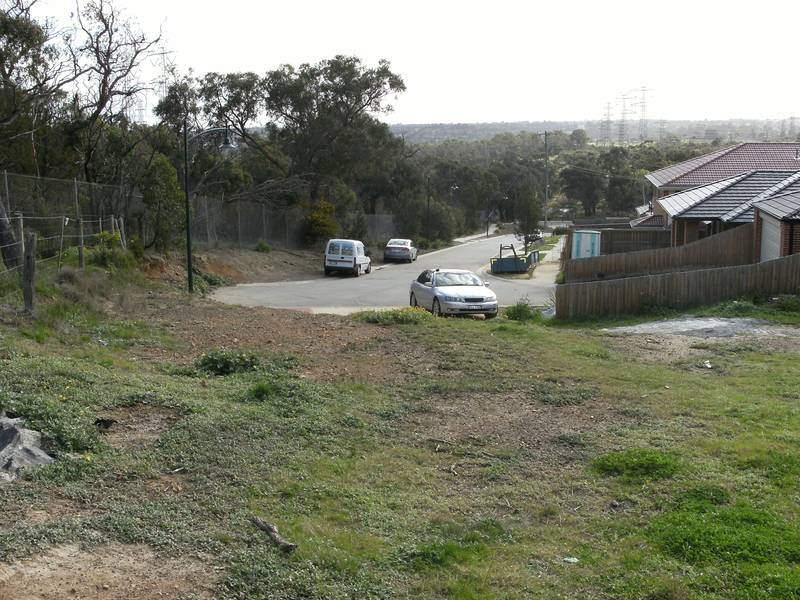 752sqm (Approx) Land in the 'Wellington Park' Estate Picture 2