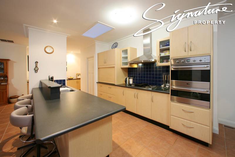 A Quality Lifestyle in 'Carrington' On 1/3 Acre Picture 3