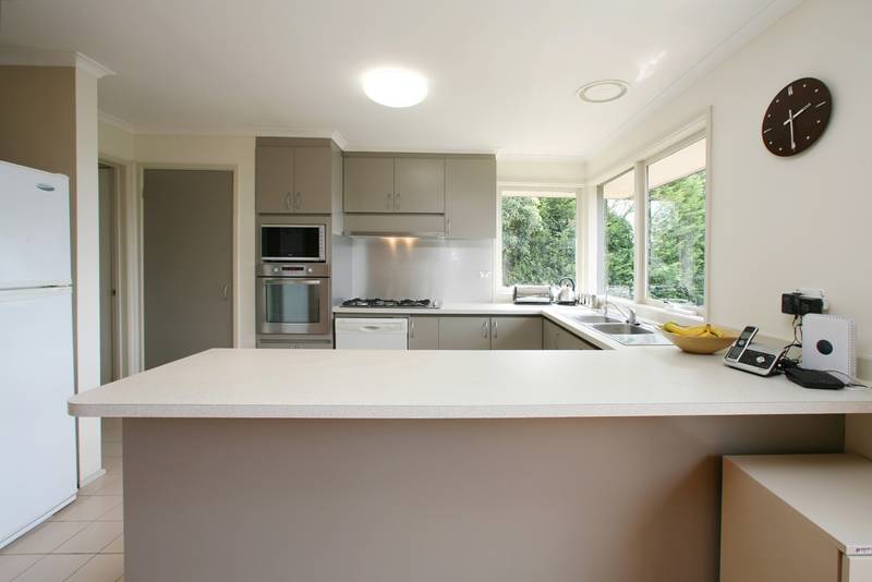 Simply Perfect and Cleverly Modern Picture 2