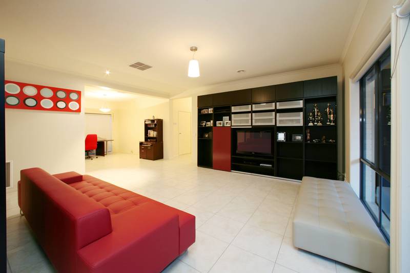 Resort Living Every Day! Picture 3