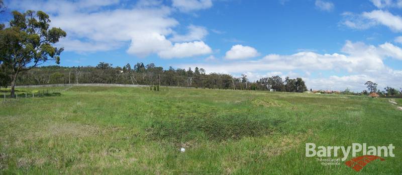 Rare 4.5 CARRINGTON Acres! Picture 1