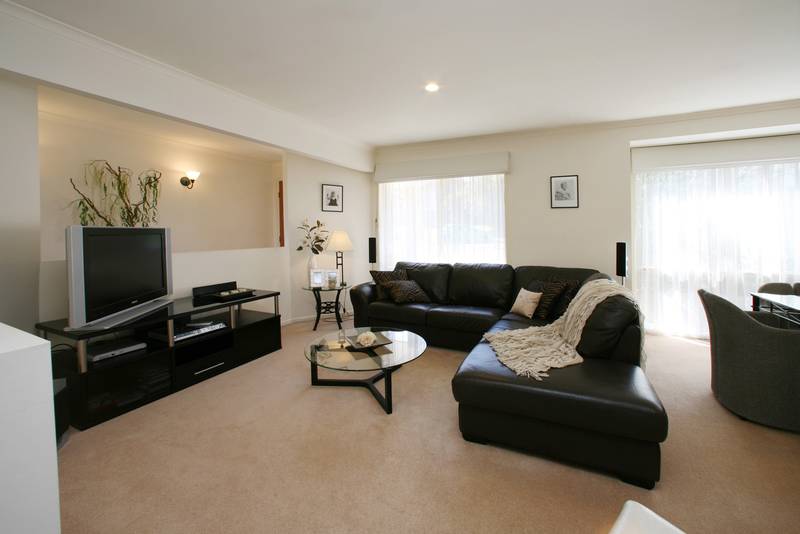 A Real Gem, a Great Location! Picture 3