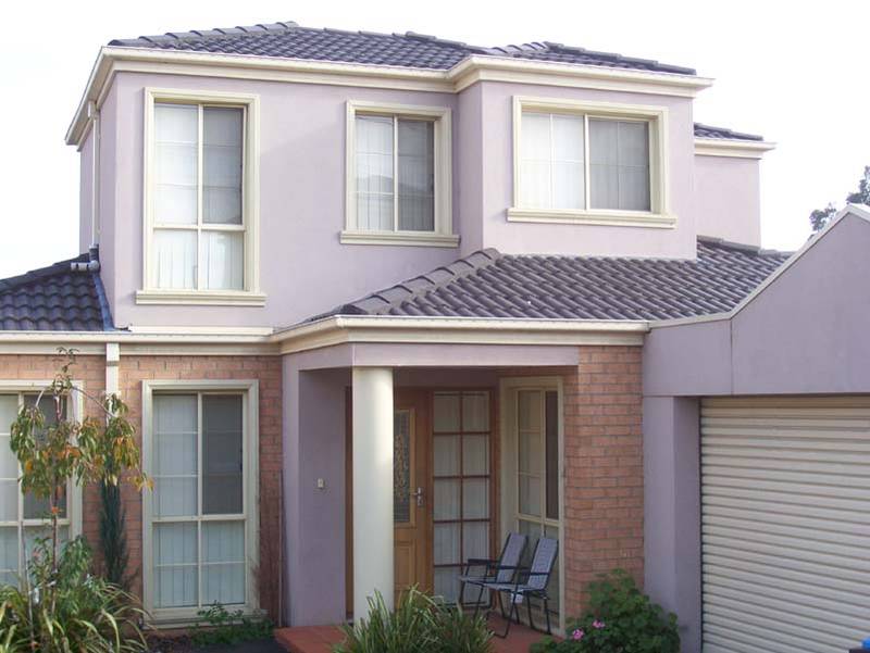 Immaculate Townhouse Picture 1