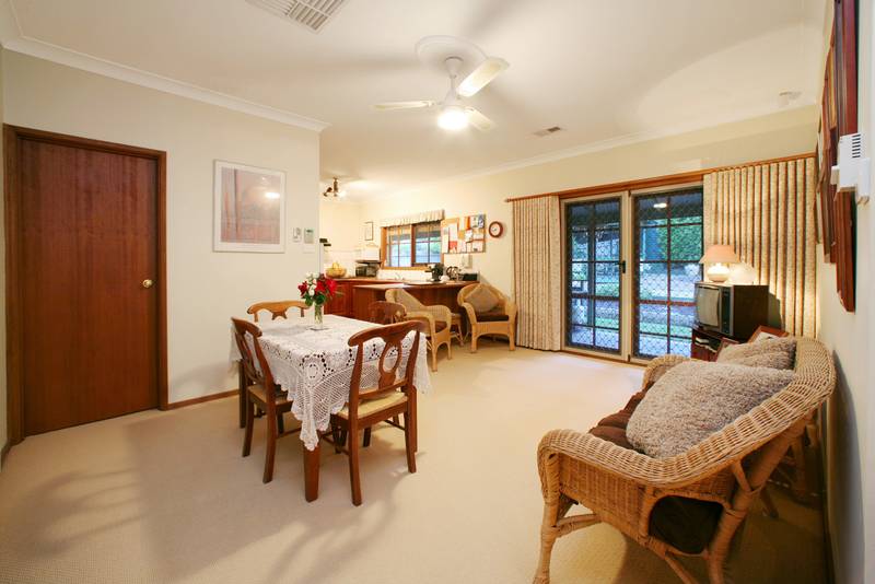 Botanical Oasis on over 1/3 Acre Picture 3