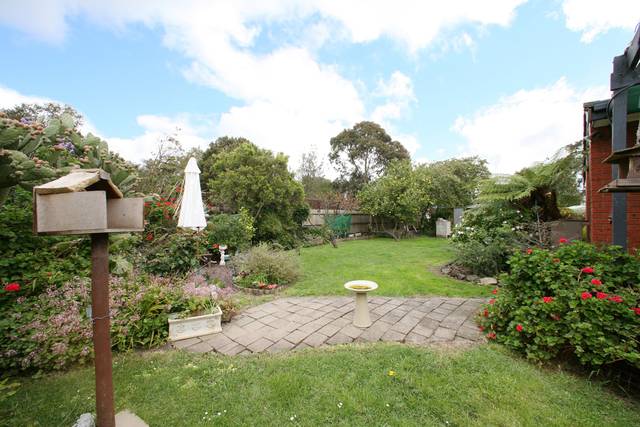 Well Presented Family Home! Picture 2