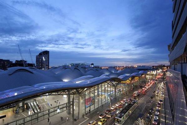 Collins Corner Picture 1