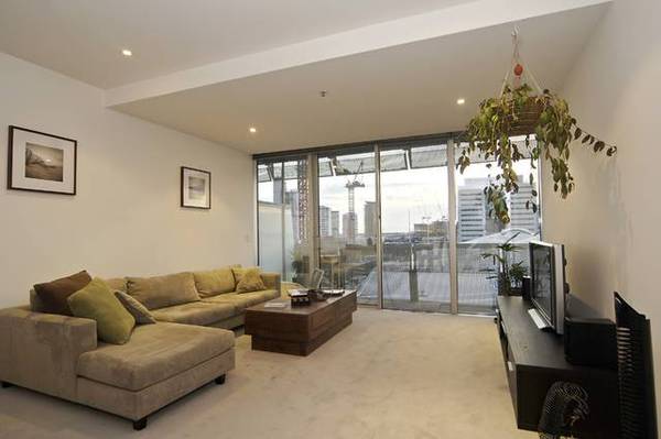 Collins Corner Picture 3