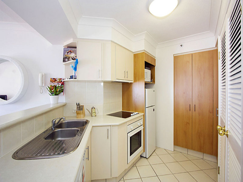 Views to Die For Picture 2