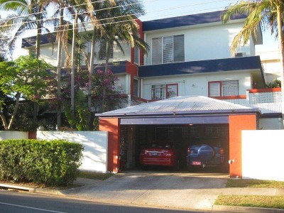 Main Beach Magic Picture