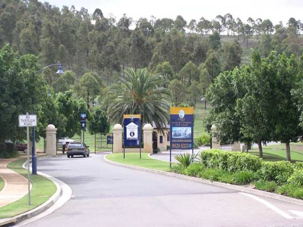 ON TOP OF THE WORLD Picture 1