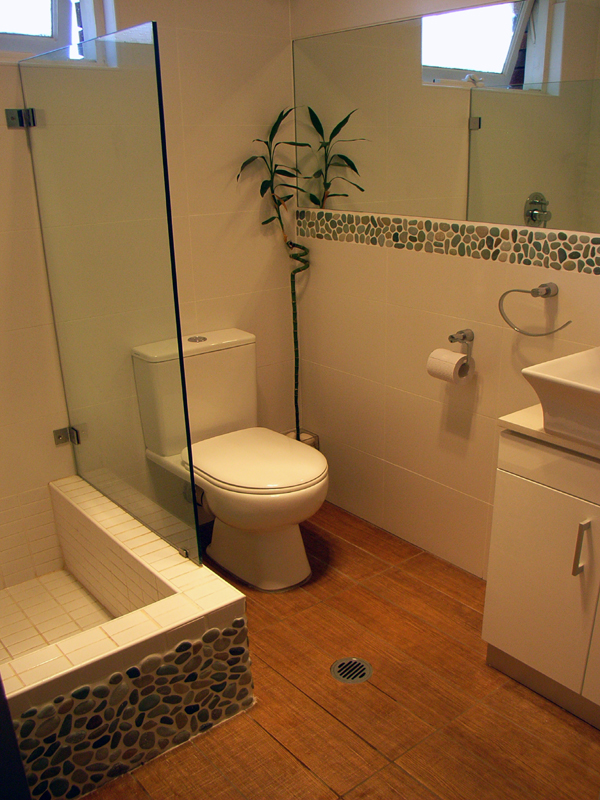 SENSATIONAL! Picture 3