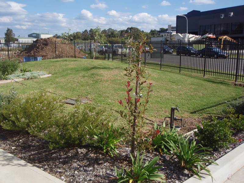 AS NEW BOUTIQUE COMPLEX Picture 3