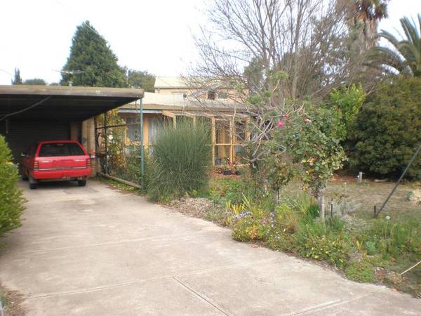 Double Storey Delight Picture 2