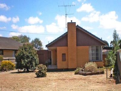 Great Location & Property For 1st Home Buyers And Developers Picture