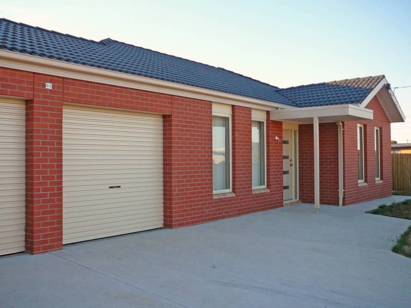 Brand New Unit Just Waiting For You Picture 1