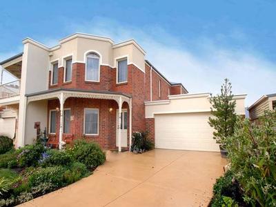 Motivated in Heritage Picture