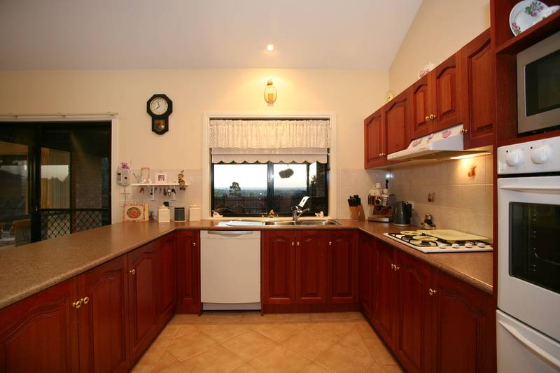 Priced To Sell Picture 3