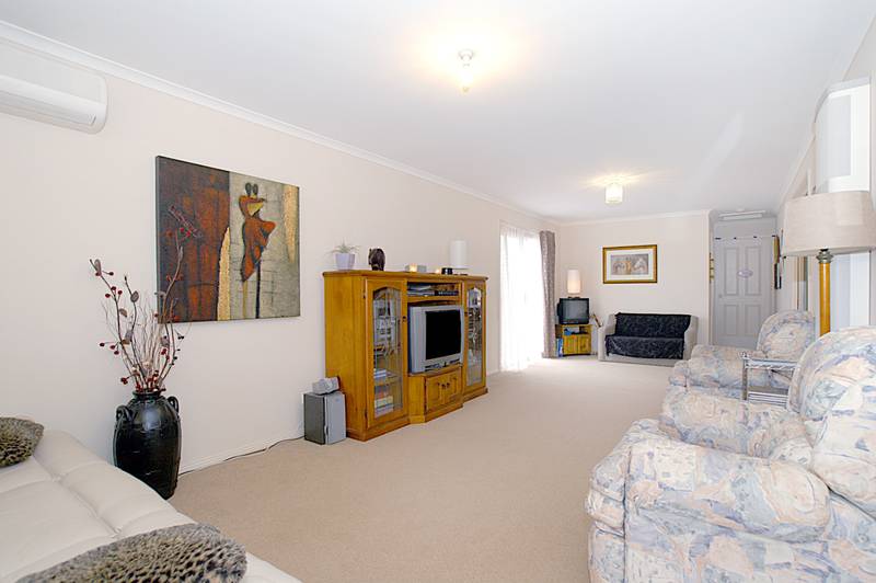 A Must Sell Picture 3