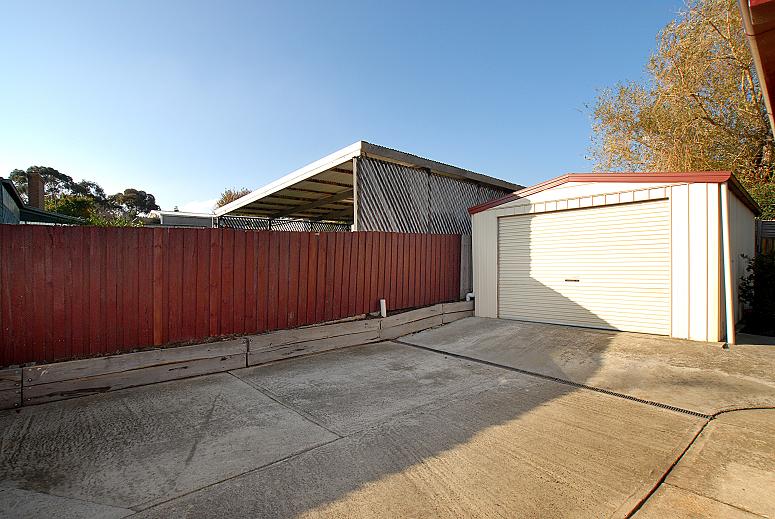 Neat and sweet Picture 3