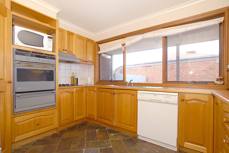 Quite court location Picture 3