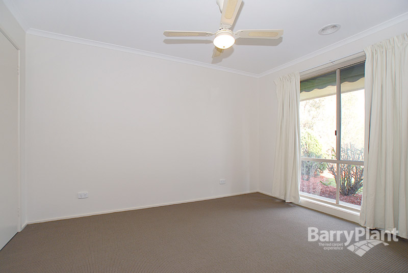 Position, Presentation & Price! Picture 3